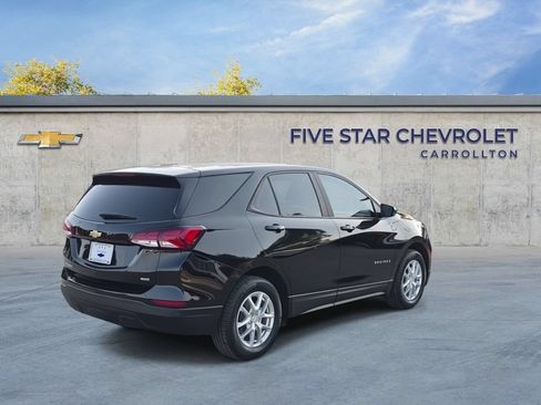 Used 2022 Chevrolet Equinox LS AWD/4WD image 8