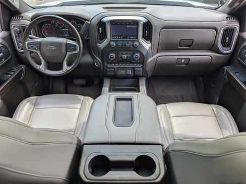 Used 2019 Chevrolet Silverado 1500 LT Trail Boss AWD/4WD image 23