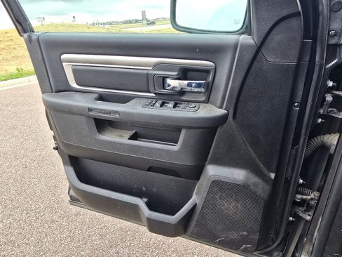 Used 2022 RAM 1500 Classic Warlock w/ Electronics Group image 18