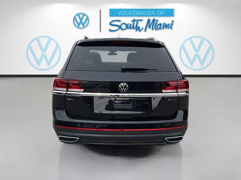Used 2023 Volkswagen Atlas SEL AWD/4WD image 6