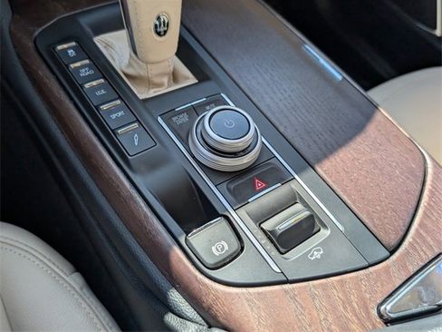 Used 2022 Maserati Levante GT image 26