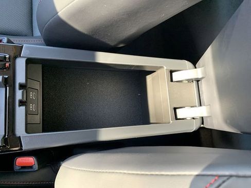 New 2026 Toyota Prius Plug-In Hybrid FWD image 26