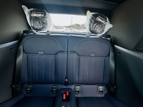 New 2025 MINI Cooper S image 18