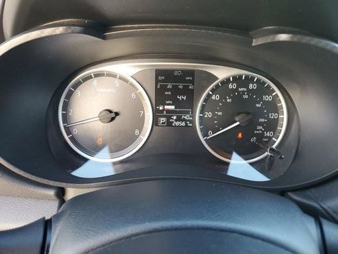 Used 2024 Nissan Versa S w/ S Plus Package image 23