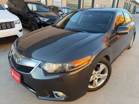 Used 2013 Acura TSX Sedan image 2