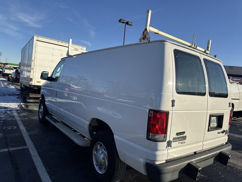 Used 2013 Ford E-250 and Econoline 250 w/ PWR Group image 8
