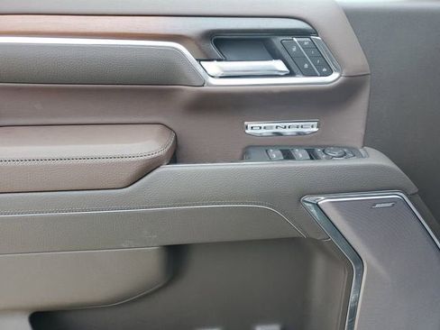 New 2026 GMC Sierra 1500 Denali w/ Denali Reserve Package AWD/4WD image 18