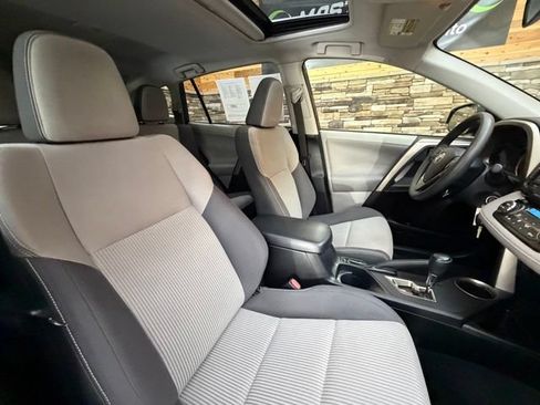 Used 2013 Toyota RAV4 XLE AWD/4WD image 17