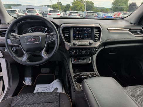 Used 2023 GMC Acadia AT4 AWD/4WD image 15