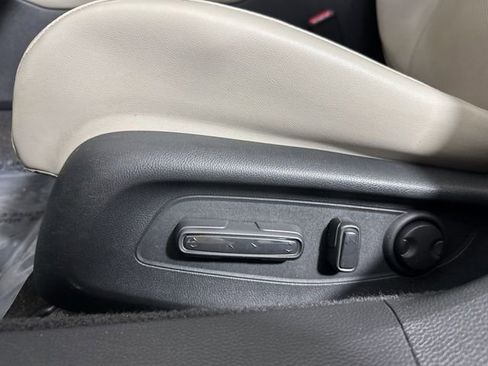 Certified 2023 Honda Accord Touring image 22