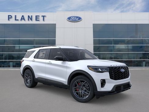 New 2026 Ford Explorer ST-Line w/ ST-Line Street Pack RWD image 9