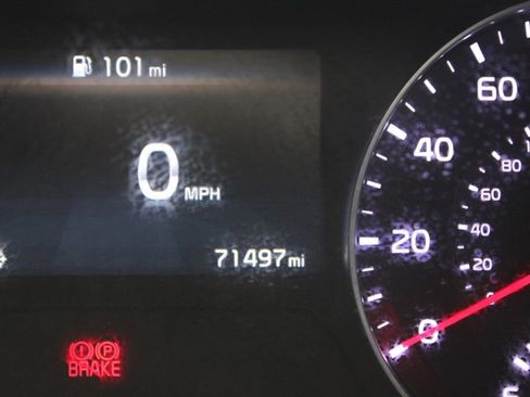 Used 2022 Kia Forte GT image 35