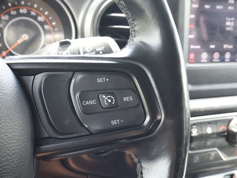 Used 2022 Jeep Wrangler Unlimited Sport AWD/4WD image 20