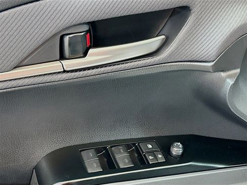 New 2026 Toyota Camry SE image 17