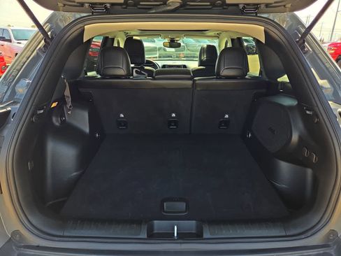 Used 2022 Jeep Cherokee Latitude w/ Sun & Sound Group AWD/4WD image 27