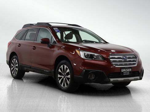 Used 2016 Subaru Outback 3.6R Limited image 7