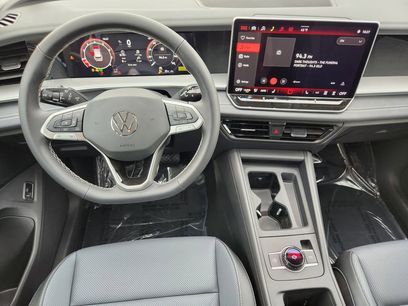 New 2026 Volkswagen Tiguan SE