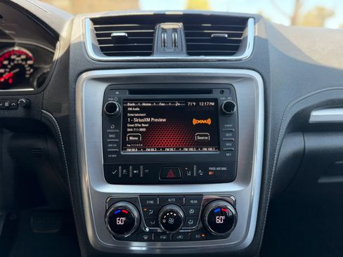 Used 2017 GMC Acadia Limited SLT FWD image 34