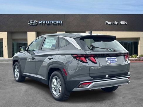 New 2026 Hyundai Tucson SE FWD image 8