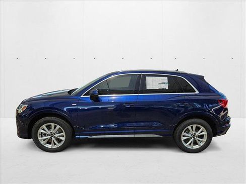 New 2025 Audi Q3 2.0T Premium w/ Convenience Package AWD/4WD image 5