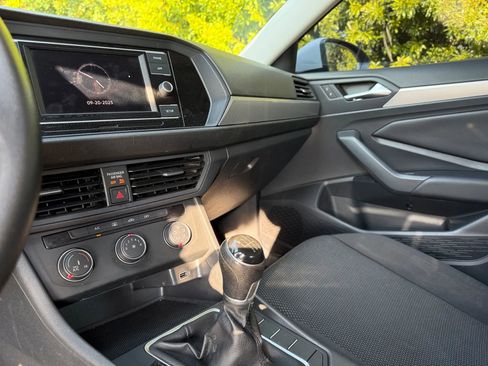 Used 2019 Volkswagen Jetta S image 21