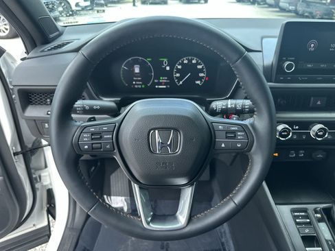 Used 2025 Honda CR-V Sport image 17