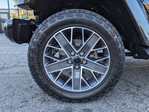 Used 2024 Jeep Wrangler High Altitude image 45