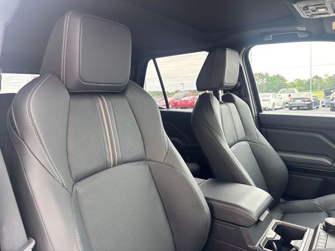 New 2026 Toyota 4Runner Limited AWD/4WD image 18