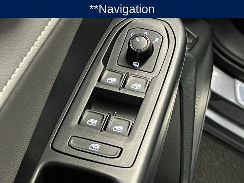 Used 2023 Volkswagen Taos SEL image 16