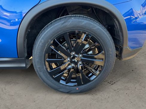 New 2026 Mitsubishi Outlander Sport LE image 9