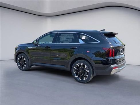 New 2026 Kia Sorento EX FWD image 3