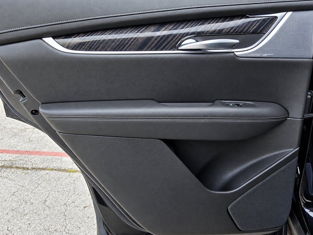 Certified 2024 Cadillac XT6 Premium Luxury FWD image 24