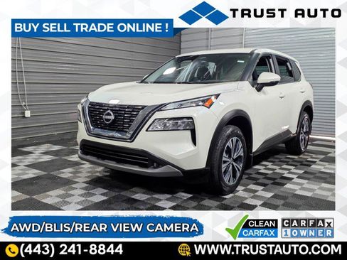 Used 2022 Nissan Rogue SV image 1