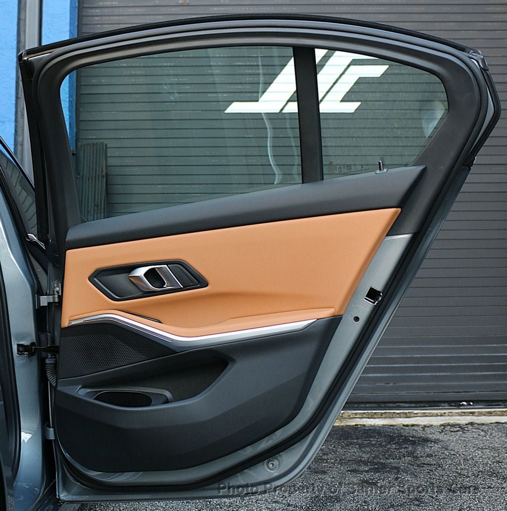 Used 2025 BMW 330i Sedan RWD image 21