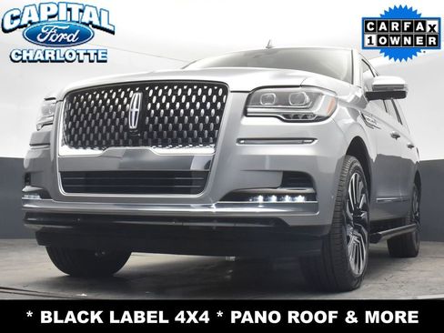 Used 2023 Lincoln Navigator Black Label image 22
