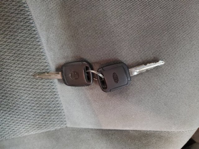 Used 2005 Ford Taurus SE FWD image 30