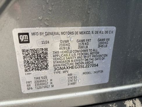 Used 2025 Chevrolet Equinox LT FWD image 30