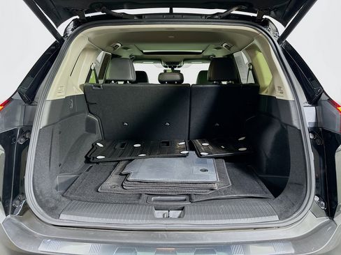 Used 2023 Nissan Rogue SL w/ SL Premium Package FWD image 30