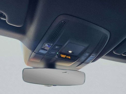 Used 2023 Audi e-tron GT Premium Plus w/ Performance Package image 28