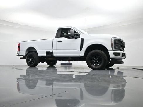 Certified 2024 Ford F250 XL w/ STX Appearance Package image 32