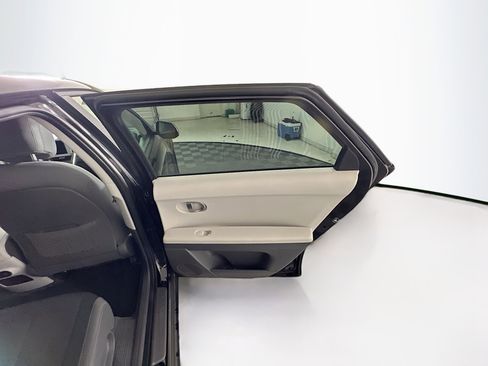 Used 2024 Hyundai Ioniq 5 SEL RWD image 30