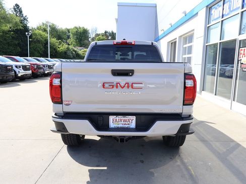 New 2026 GMC Canyon Denali AWD/4WD image 9