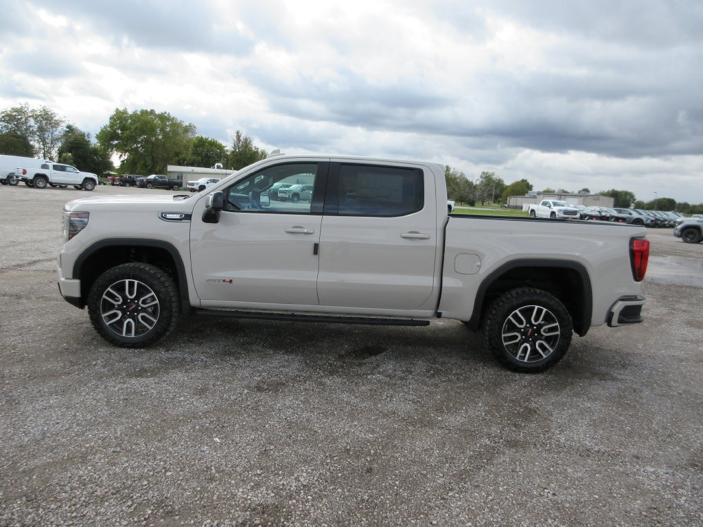 New 2026 GMC Sierra 1500 AT4 w/ AT4 Premium Package AWD/4WD image 9