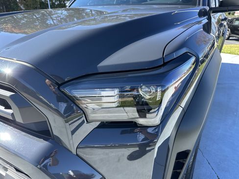 Certified 2025 Toyota 4Runner SR5 image 6