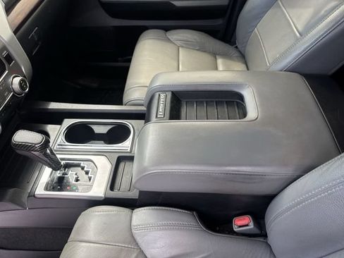 Used 2017 Toyota Tundra Limited w/ Limited Premium Package AWD/4WD image 22