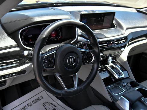 Used 2022 Acura MDX w/ Technology Package FWD image 16