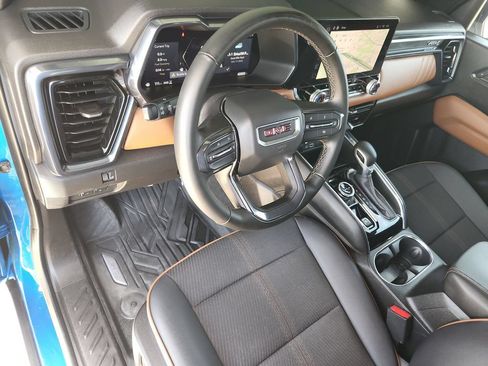 Used 2024 GMC Canyon AT4 w/ Canyon Safety Plus Package AWD/4WD image 12