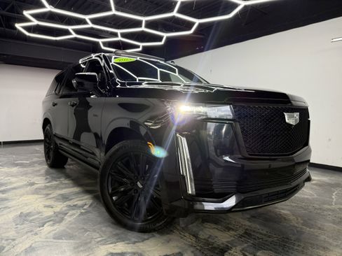 Used 2021 Cadillac Escalade Sport Platinum image 5