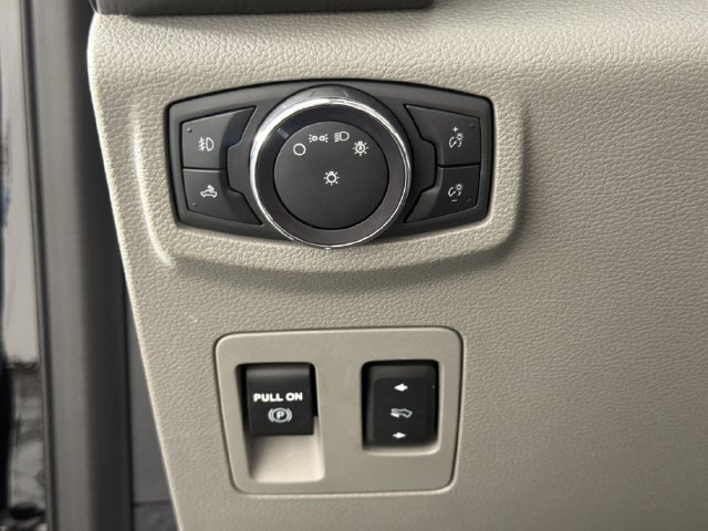 Used 2020 Ford F150 XLT w/ Equipment Group 302A Luxury AWD/4WD image 8