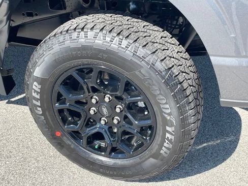 New 2026 Ford F150 XLT w/ XLT Black Appearance Package AWD/4WD image 18